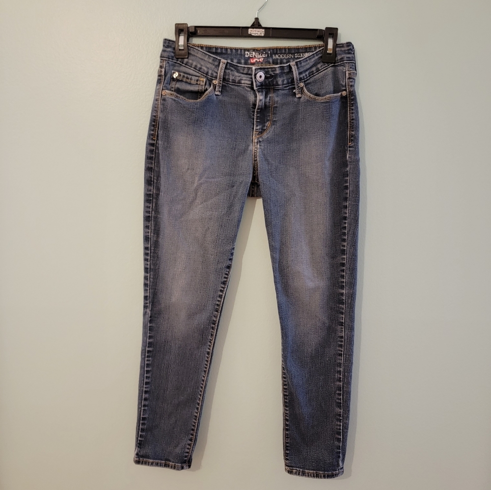 Levi's Jeans